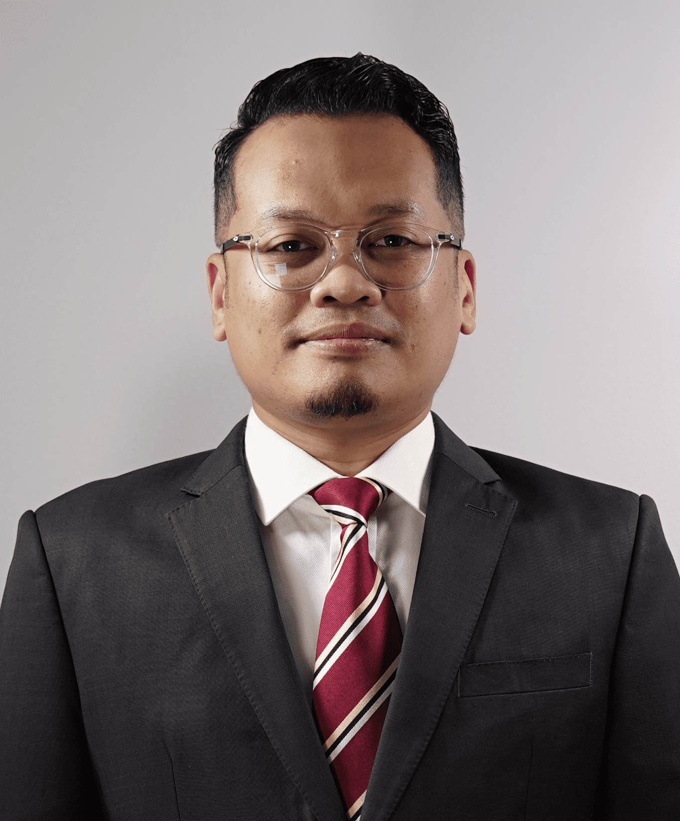 Nik Nazmi Nik Ahmad, Minister of Natural Resources and Environmental Sustainability. Source: The Official Portal of the Parliament of Malaysia. Photo credits unknown.